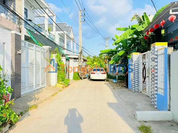 Đất nền Phú Nhuận Bến Tre 98m² 700 triệu - Đất thổ cư 100%