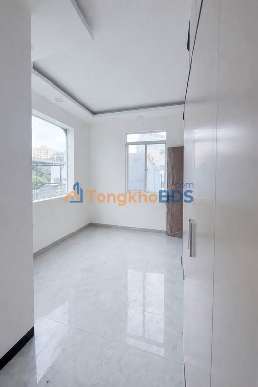 Nhà riêng Bình Thạnh Nguyễn Gia Trí 45m² 8 tỷ - Ô tô vào tận nhà