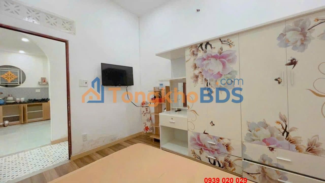 Nhà riêng Phú Hữu 135m² giá thỏa thuận - Sẵn sàng ở ngay