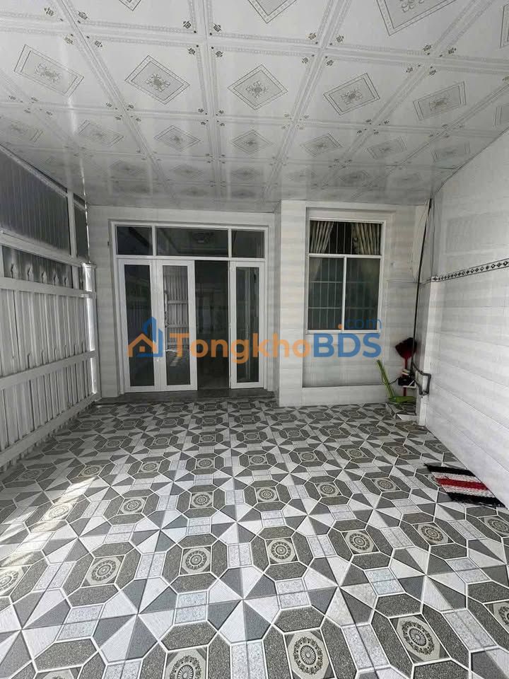 Nhà cho thuê Vĩnh Long Phường 3 5.5 triệu - Ô tô vào tận nhà