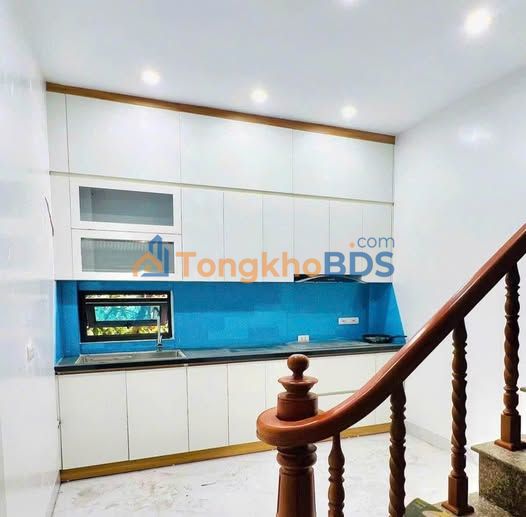 Nhà mặt tiền Phùng 31m² 8 tỷ - Vị trí đắc địa sinh lời