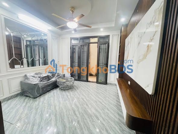 Nhà riêng Phố Đông Thiên 35m² giá 6 tỷ - Chính chủ bán