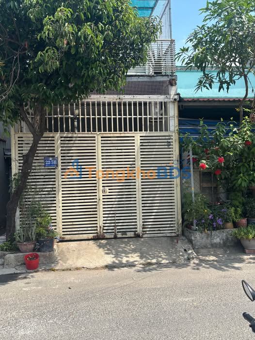 Nhà mặt tiền Xuân Thới Thượng 61m² 3.7 tỷ - KD sầm uất