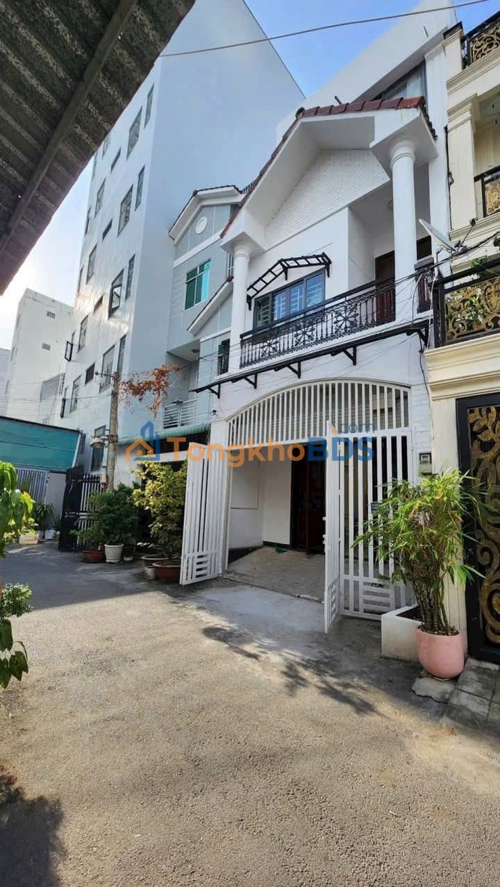 Nhà riêng Hoàng Quốc Việt Q7 65m² 9 tỷ - Ô tô vào nhà