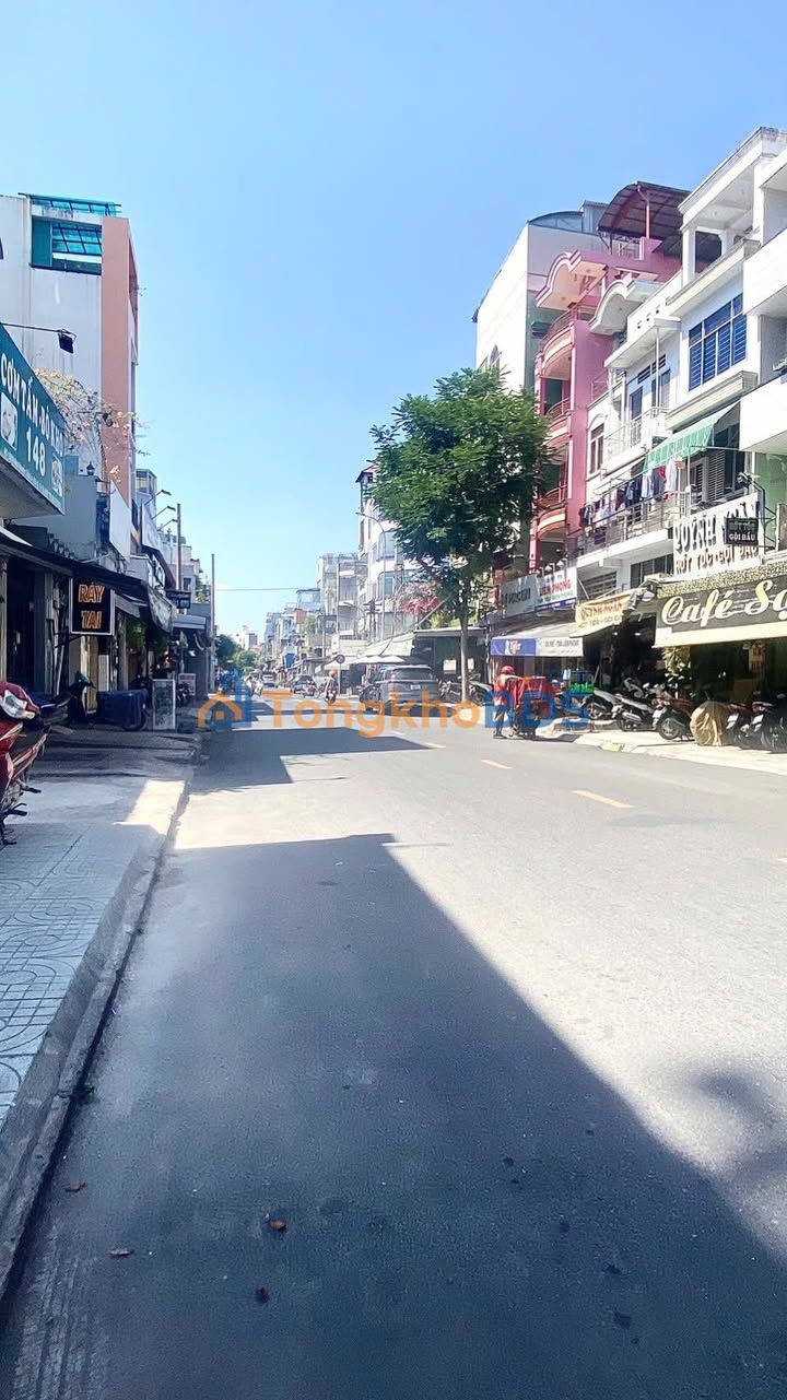 Nhà Nguyễn Tiểu La Q10 25m² 5.6 tỷ - Ô tô vào tận nhà