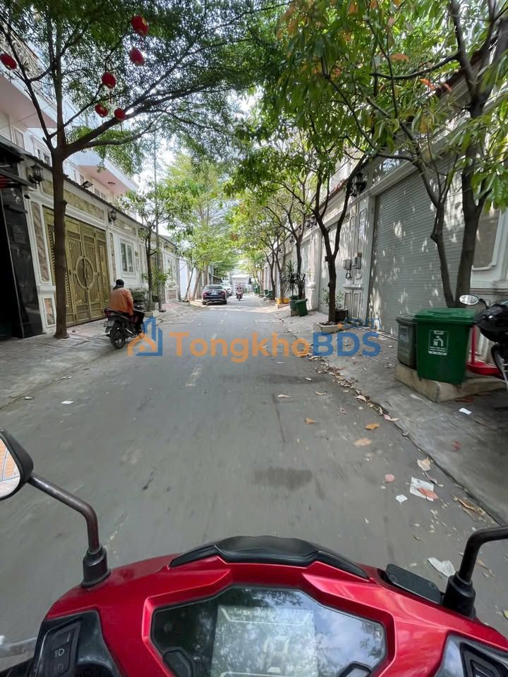 Đất nền Thủ Đức QL13 182m² 7.2 tỷ - Sổ hồng riêng