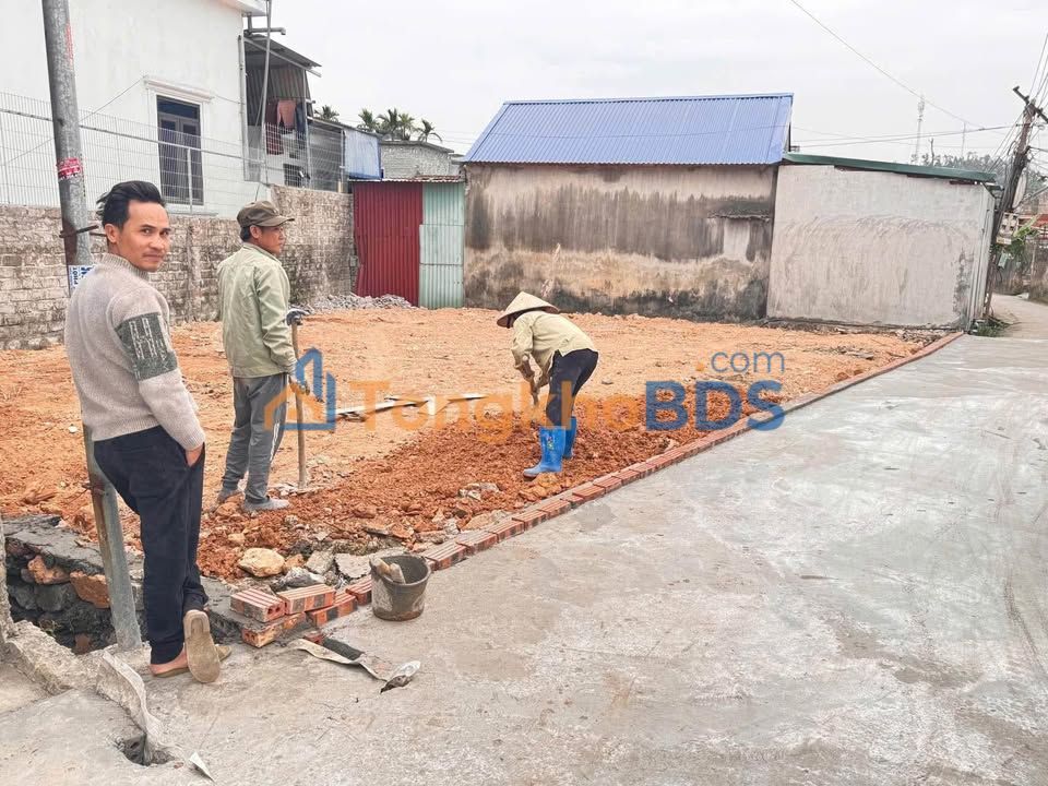 Đất Ninh Sơn 138m² giá 9xx triệu - Đường to ô tô