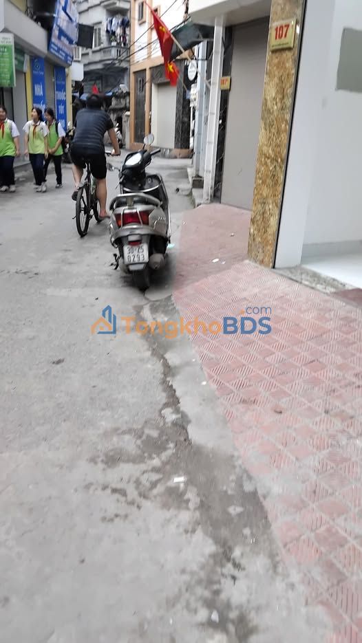 Nhà phố Thanh Xuân 37m² thỏa thuận - Ô tô vào tận nhà