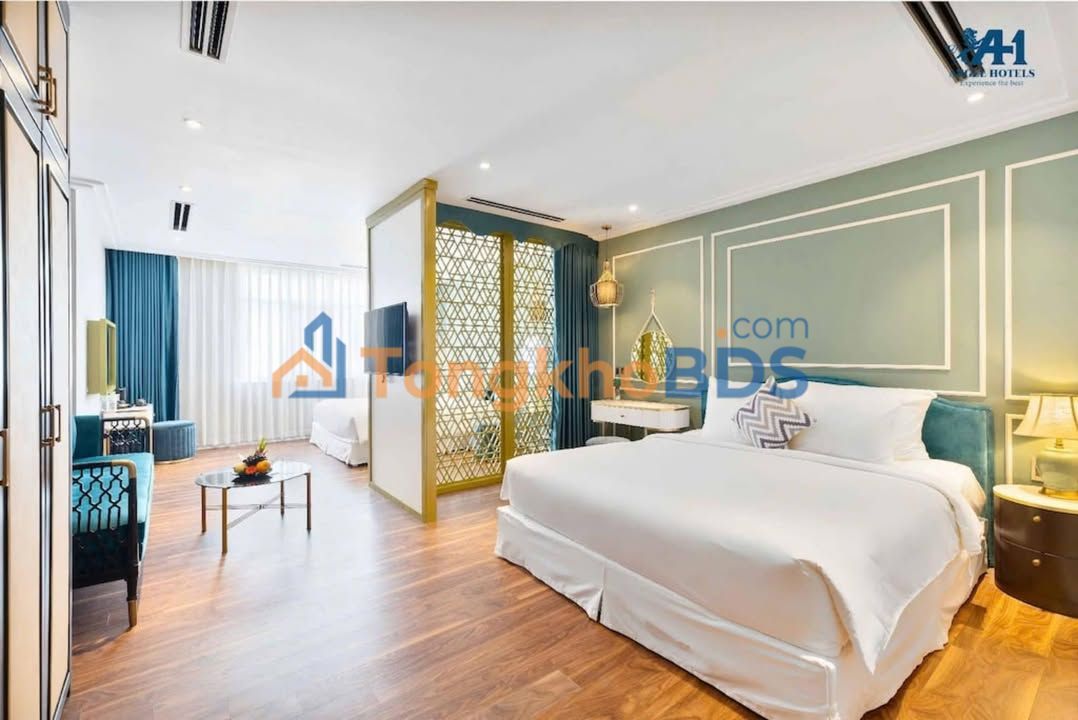 Khách sạn 4* Mỹ An 240m² 100 tỷ - Vị trí đắc địa