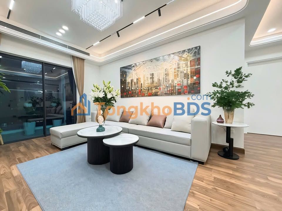 Căn hộ Center Point Cầu Giấy 75.6m² 8 tỷ - View đẹp