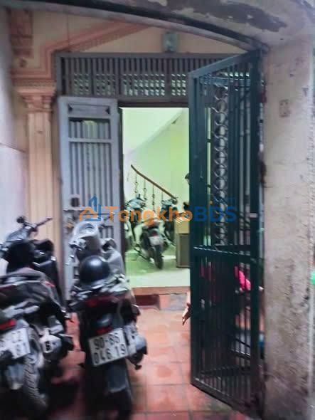 Nhà Thịnh Quang 50m² 8 triệu - Ô tô vào tận nhà