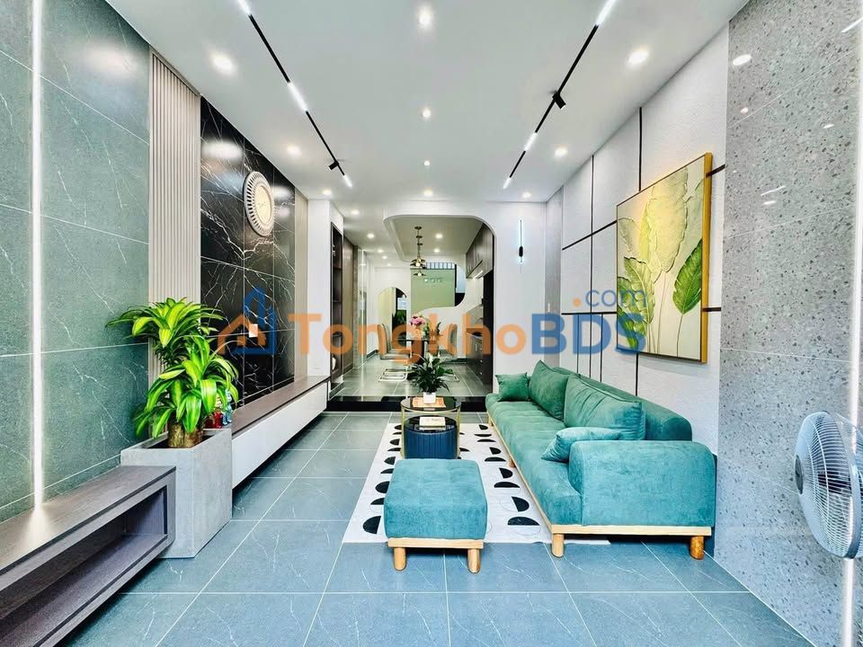 Nhà riêng Trương Định Q7 75m² 3.13 tỷ - Ô tô vào tận nhà