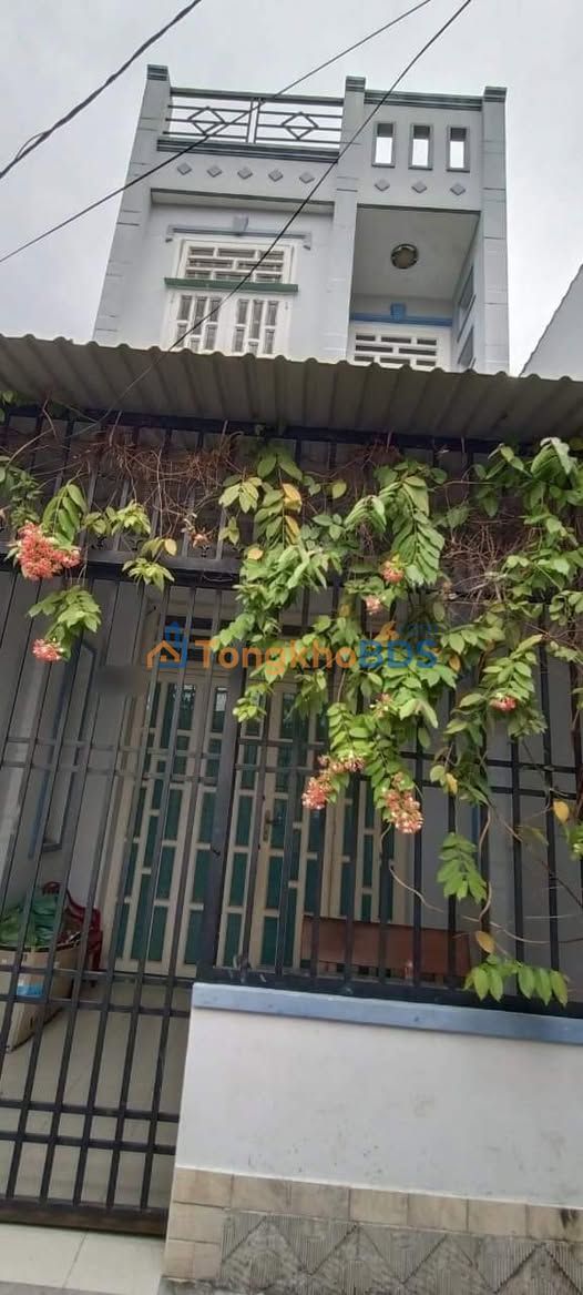 Nhà riêng Tỉnh lộ 10 Tân Tạo 81m² 3.99 tỷ - Ô tô vào tận nhà