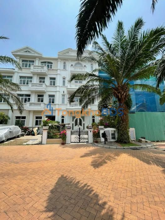 Townhouse Chateau Phú Mỹ Hưng 195m² 7 tỷ - Vị trí đắc địa