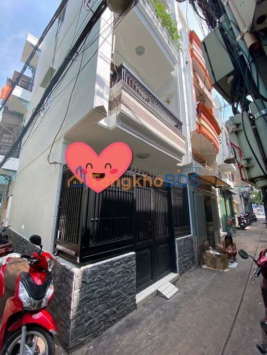 Nhà mặt tiền L.V. Bền Q7 81m² 9,008 tỷ - Ô tô vào nhà