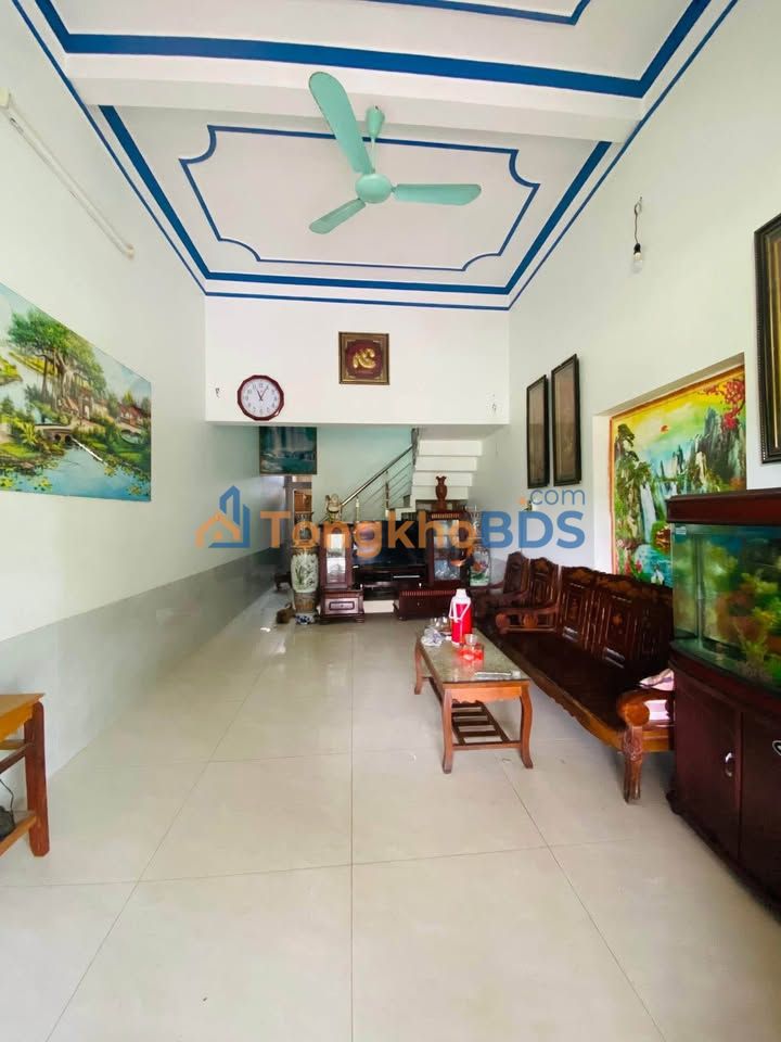 Nhà 2 tầng Tổ 8 Phường Ỷ La 78m2 3 tỷ - Chính chủ, ô tô vào tận nhà