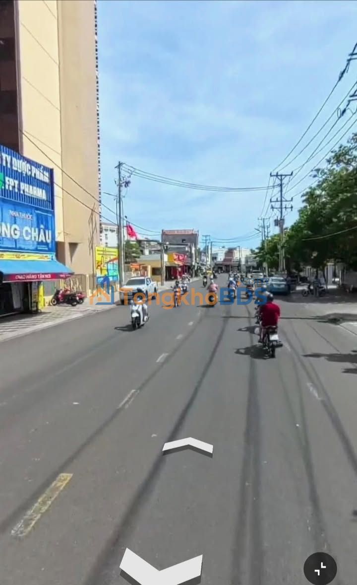 Nhà riêng Nguyễn Hội Q4 69m² 5 tỷ - Ô tô vào tận nhà