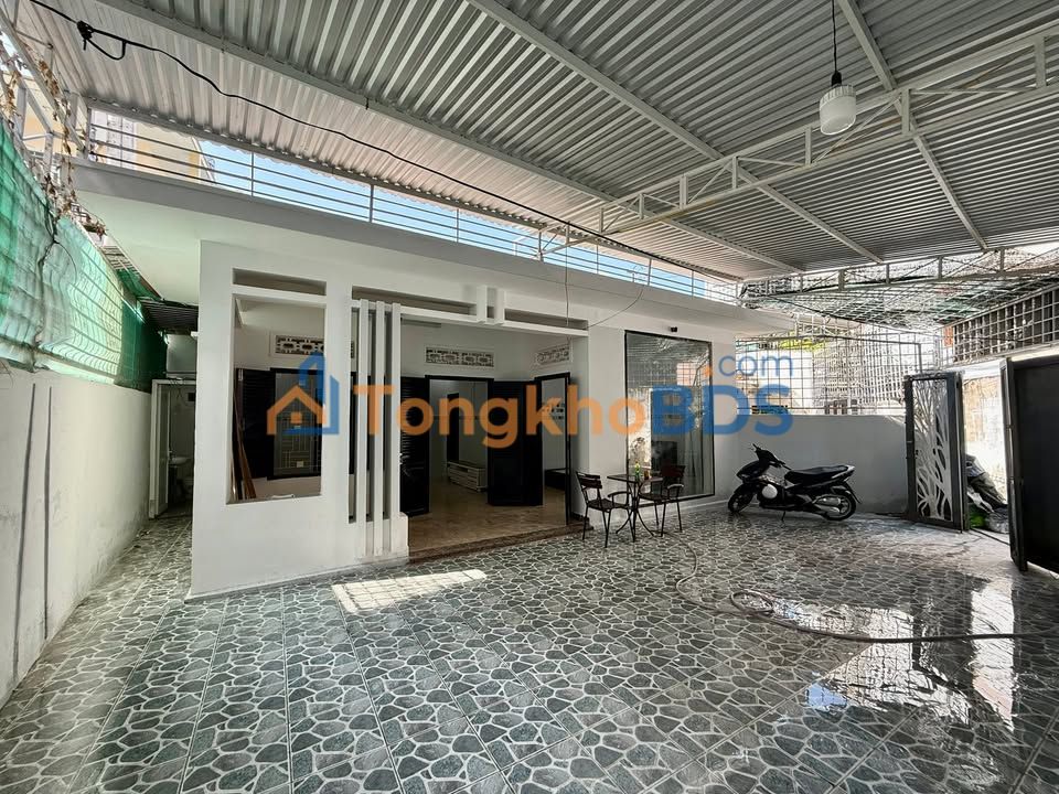 Nhà nguyên căn Đoàn Trần Nghiệp 8.5tr - Giá tốt hiếm có