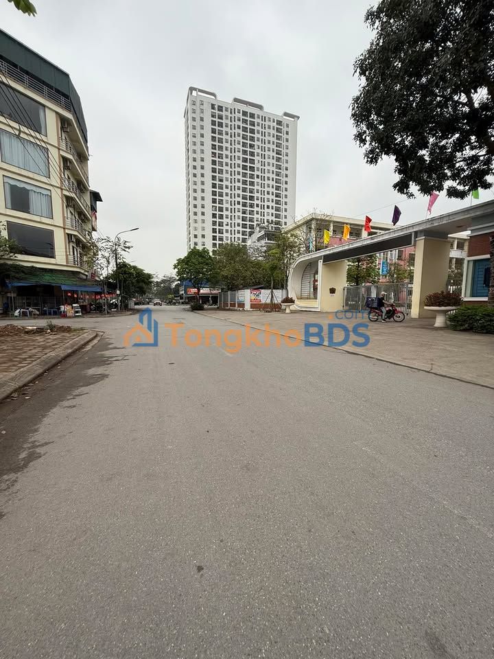 Nhà tái định cư Tứ Hiệp 30m² 8 tỷ - Mặt tiền kinh doanh