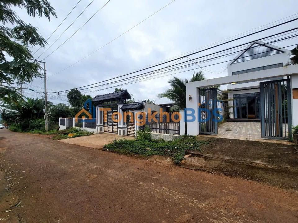 Nhà mặt tiền B3 Phạm Ngũ Lão 300m² giá 4,3 tỷ - Mặt tiền kinh doanh