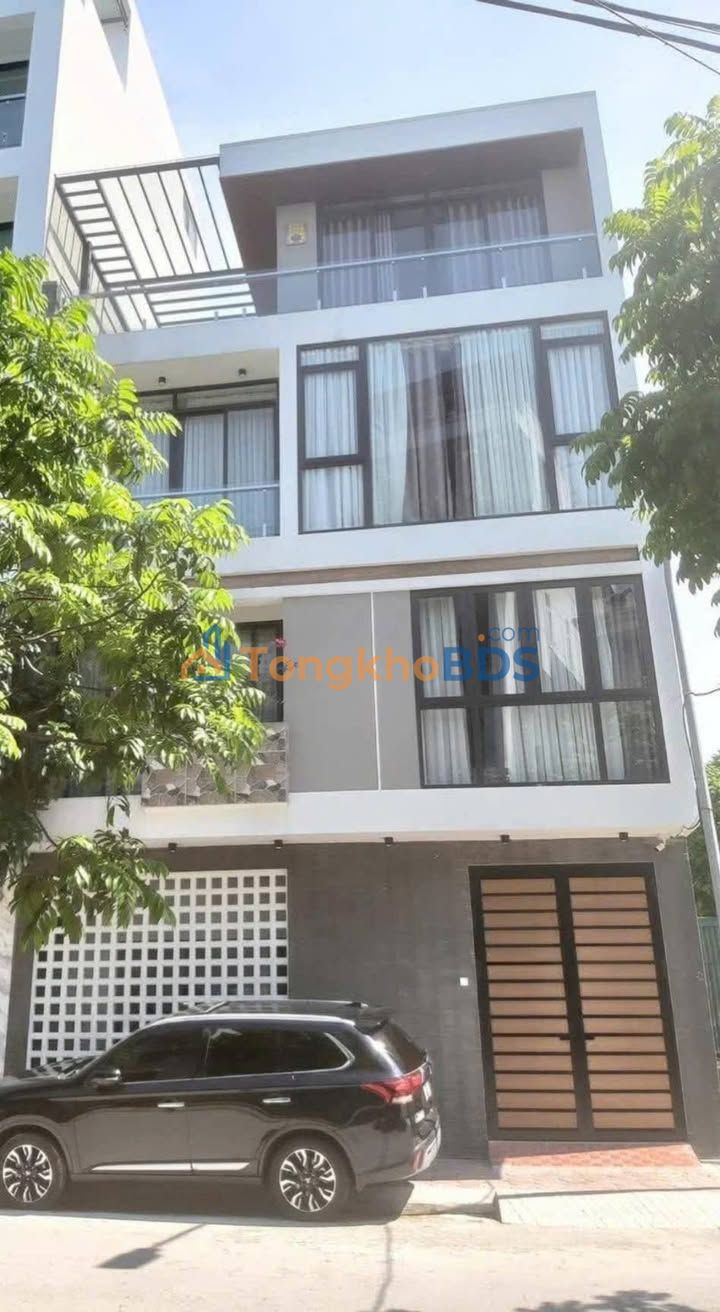 Nhà Phù Đổng Gia Lâm 56m2 giá 6 tỷ - Ô tô tránh