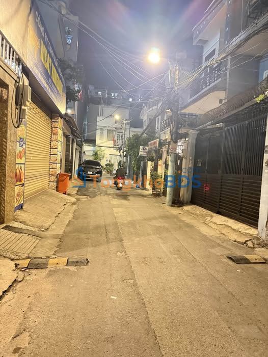 Nhà Phú Thuận Quận 7 76m² 4.95 tỷ – Giá tốt hiếm có