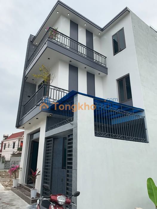 Nhà 3 tầng Tân Tiến 60m² 2.8 tỷ - Sẵn sàng ở ngay