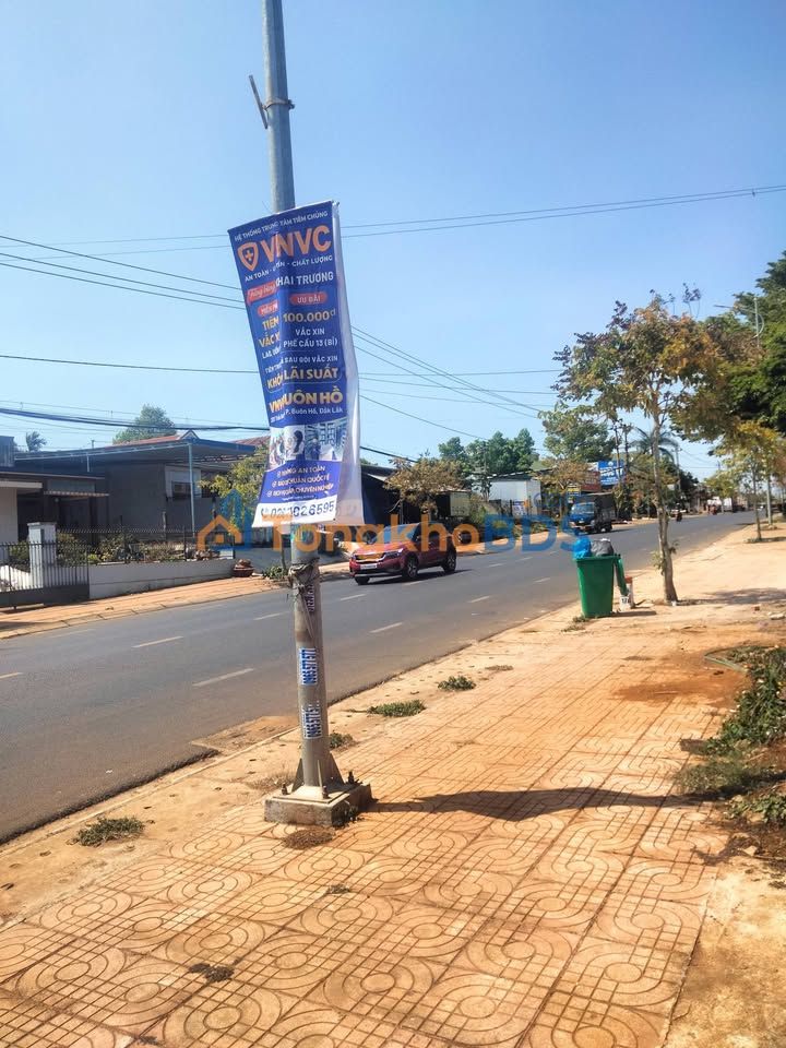 Shophouse Trần Hưng Đạo Đông Hòa 240m² 8.9 tỷ - Mặt tiền kinh doanh