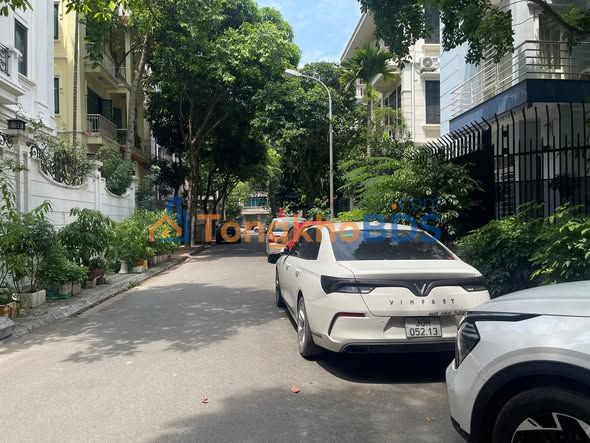 Nhà Nguyễn Phong Sắc 51m2 12.8 tỷ - Ô tô vào nhà