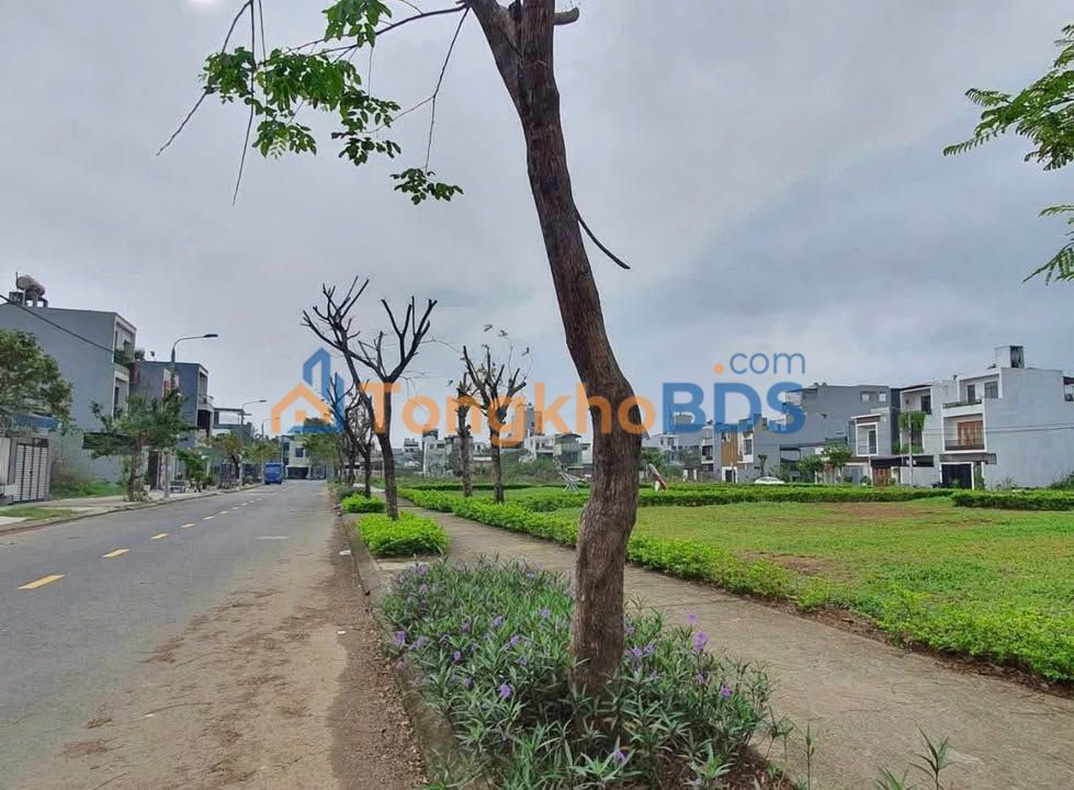 Đất nền Hòa Xuân 384m² 30.72 tỷ - Sổ đỏ chính chủ