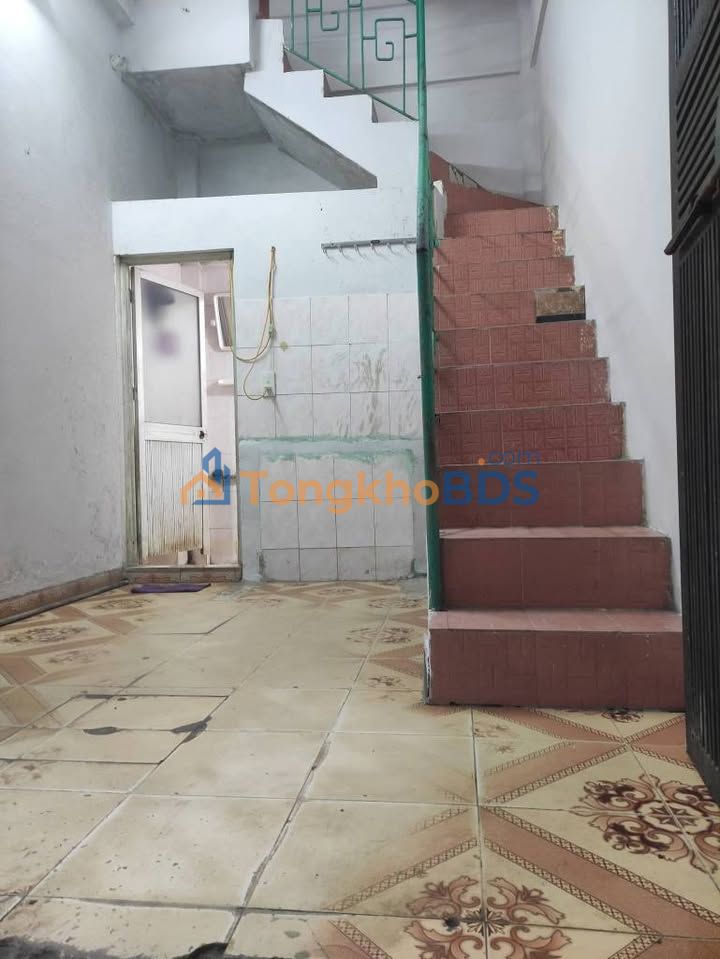 Nhà riêng Tân Mai 72m2 giá 5 triệu - Full nội thất