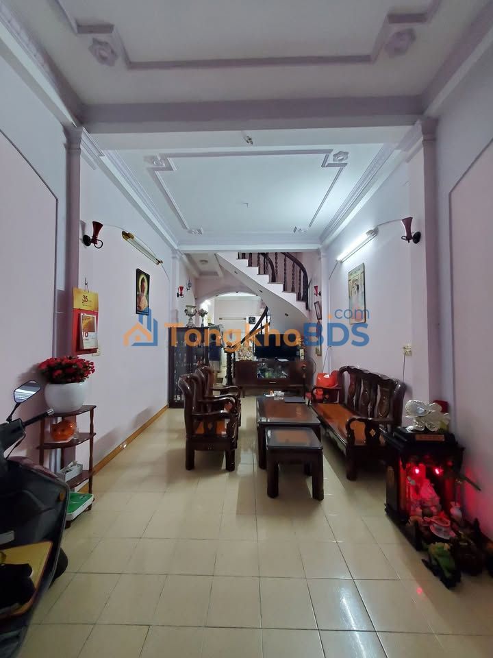 Nhà 2 tầng Kinh Dương Vương 90m² 4 tỷ - Ô tô vào tận nhà