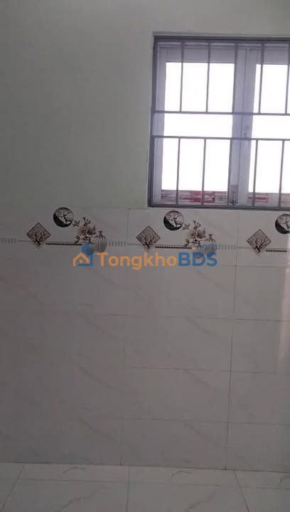 Nhà riêng Tân Đức Hựu Thạnh 5 triệu - Ô tô vào tận nhà