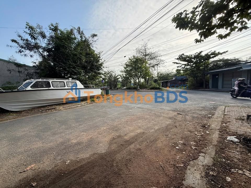 Nhà Tân Ngãi Vĩnh Long 100m² 1.85 tỷ - Chính chủ bán