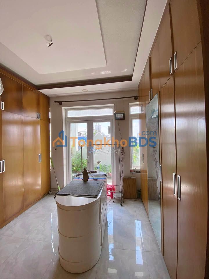 Nhà Quận 8 Nguyễn Thị Tần 60m² 10 tỷ - Chính chủ bán