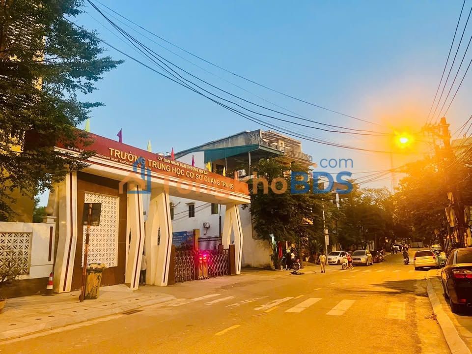 Nhà phố 3 tầng Quang Trung Yên Bái 250m² - Mặt tiền kinh doanh