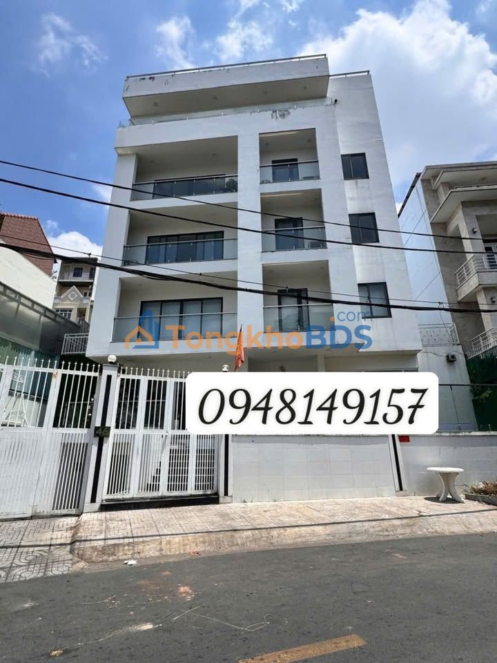 Văn phòng Trần Não An Khánh 256m² 270 triệu - Ô tô vào sảnh