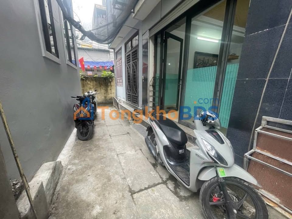 Nhà Yên Xá Thanh Trì 30m² 7 tỷ - Sẵn sàng ở ngay