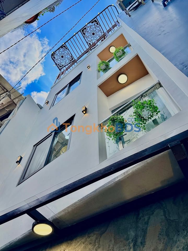 Nhà Huỳnh Văn Bánh 88m² 5.35 tỷ - Chính chủ bán