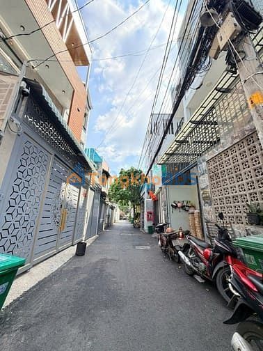 Nhà riêng Tân Lập 1 Hiệp Phú 68m² 6.8 tỷ - Ô tô vào tận nhà