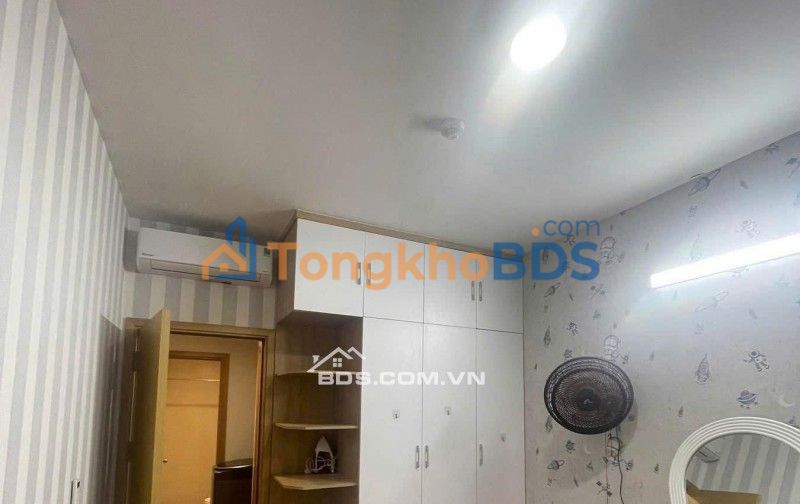 Căn hộ Carillon 5 Luỹ Bán Bích 77m² 11.5tr - View Đầm Sen