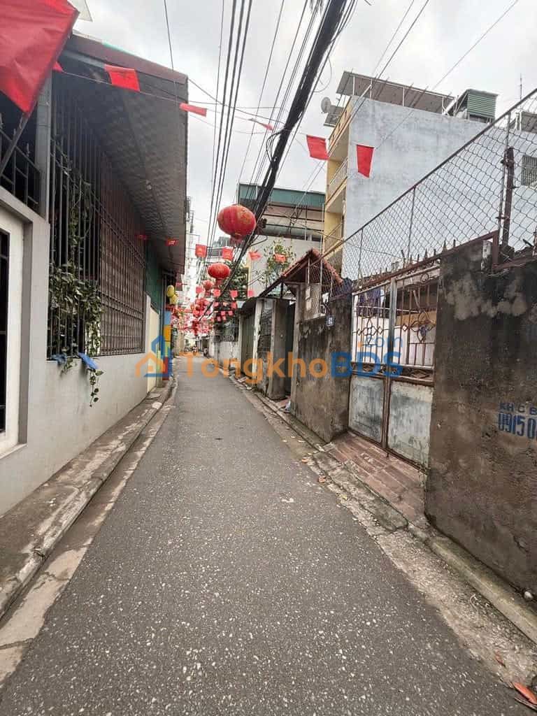 Đất Long Biên 70m² 16.5 tỷ - Sổ đỏ chính chủ