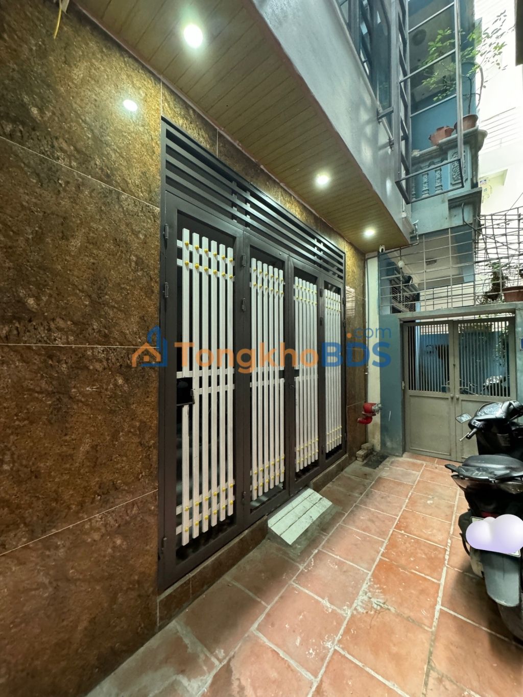 Nhà riêng Văn Quán Hà Đông 50m² 14.65 tỷ - Ô tô vào tận nhà