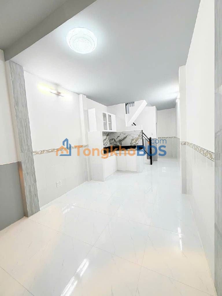 Nhà Ba Tháng Hai Q10 28m² 5,53 tỷ - Chính chủ bán