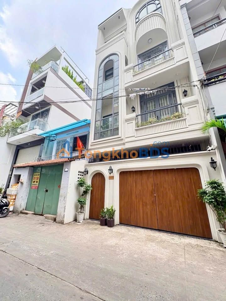 Nhà riêng Quận 11 44m² 9.6 tỷ - Ô tô vào tận nhà