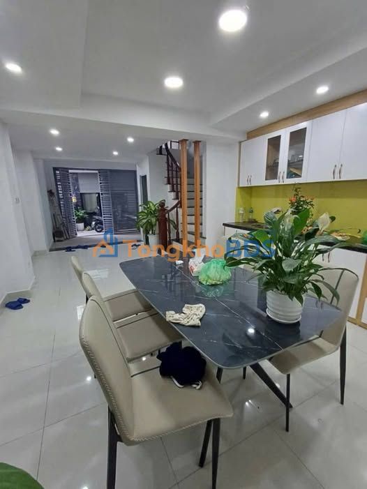 Nhà riêng Vĩnh Hưng 52m²/9 tỷ - Chính chủ bán