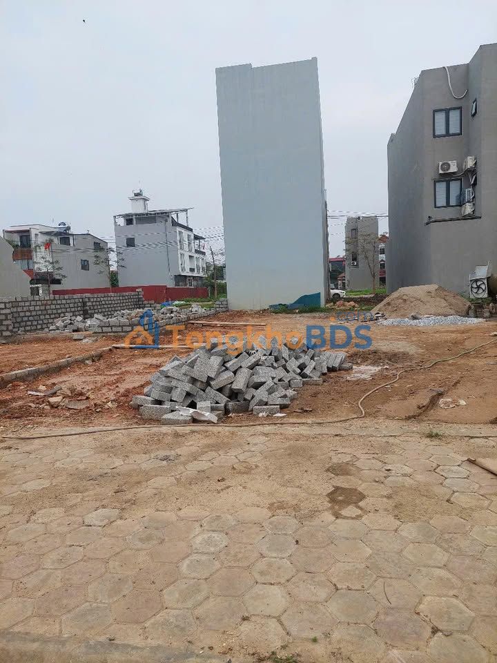 Townhouse Phổ Yên 100m² 3,7 tỷ - Chính chủ bán