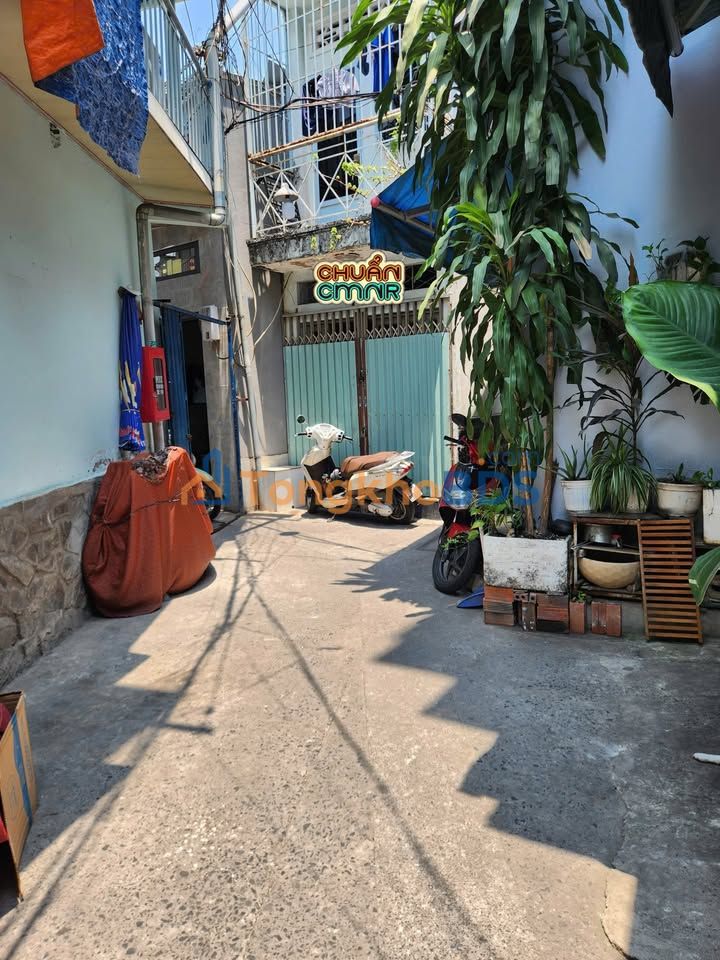 Nhà Đoàn Văn Bơ Q4 17m² 1.75 tỷ - Chính chủ bán gấp