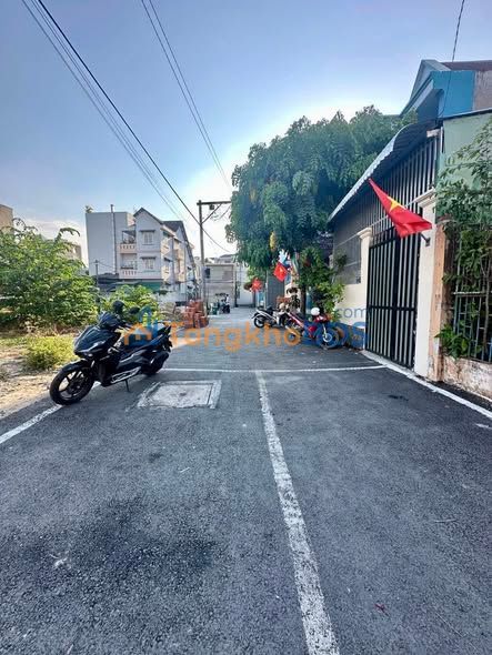 Đất nền Phước Long B Thủ Đức 65m² Sổ đỏ chính chủ