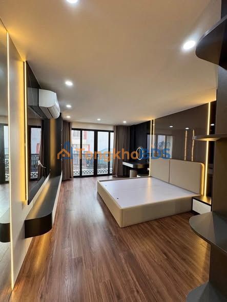 Nhà Lê Hồng Phong Hà Đông 60m² 10.4 tỷ - Ô tô sát cửa